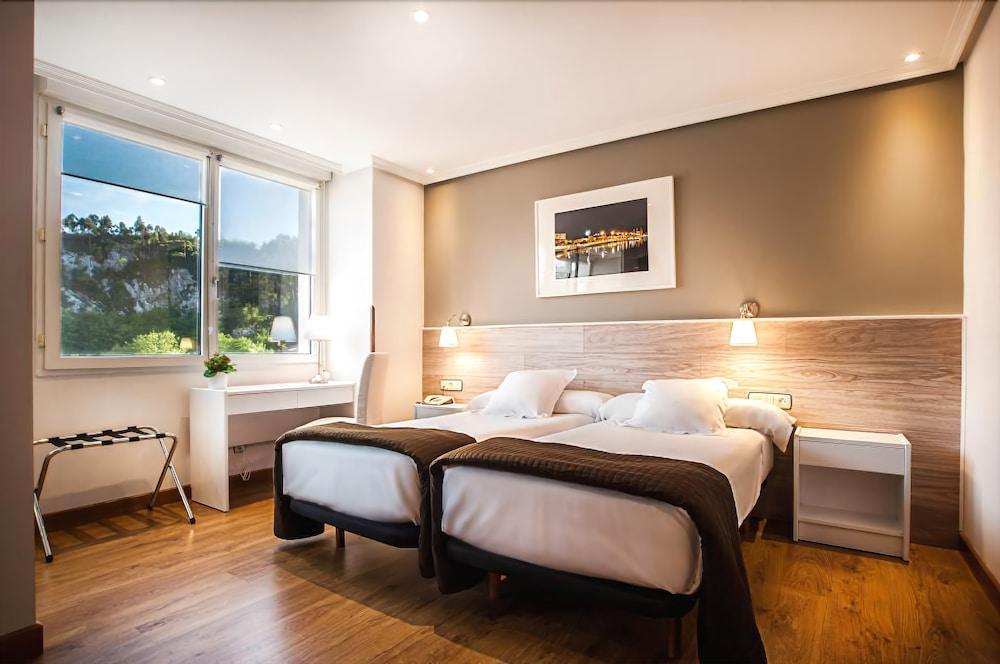 Hotel Don Pepe Ria ริวาเดเซญา ภายนอก รูปภาพ